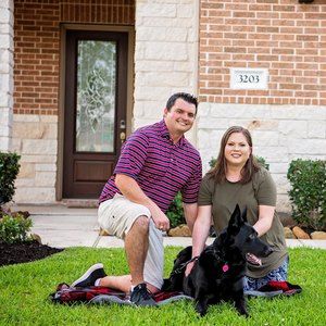 Meet your Posher, Laura